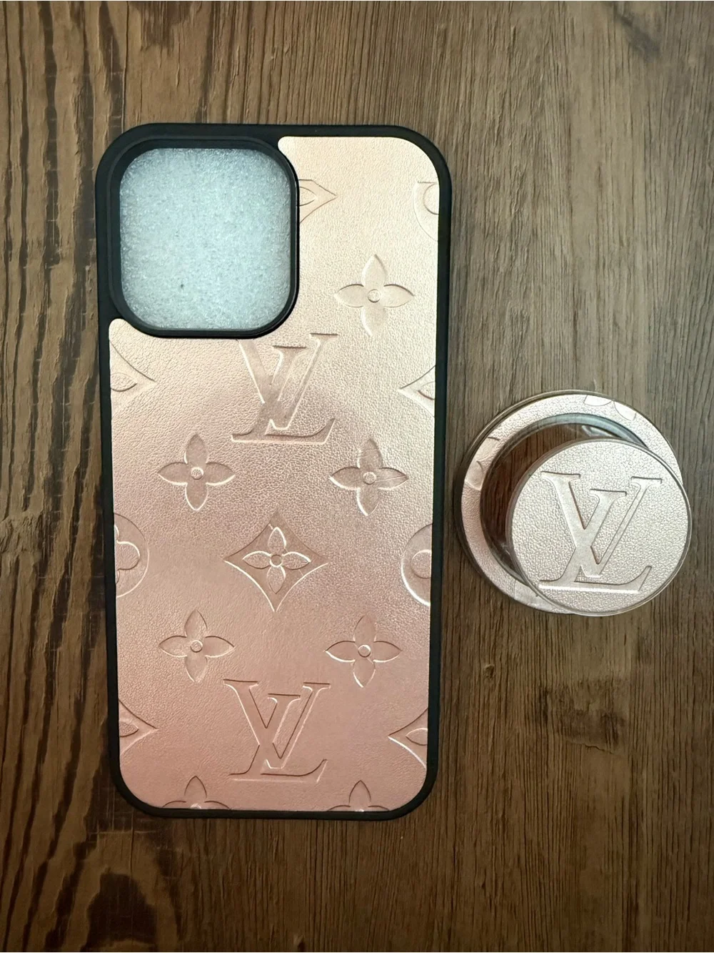 FASHION iPhone Mag Safe Phone Case With Pop Socket